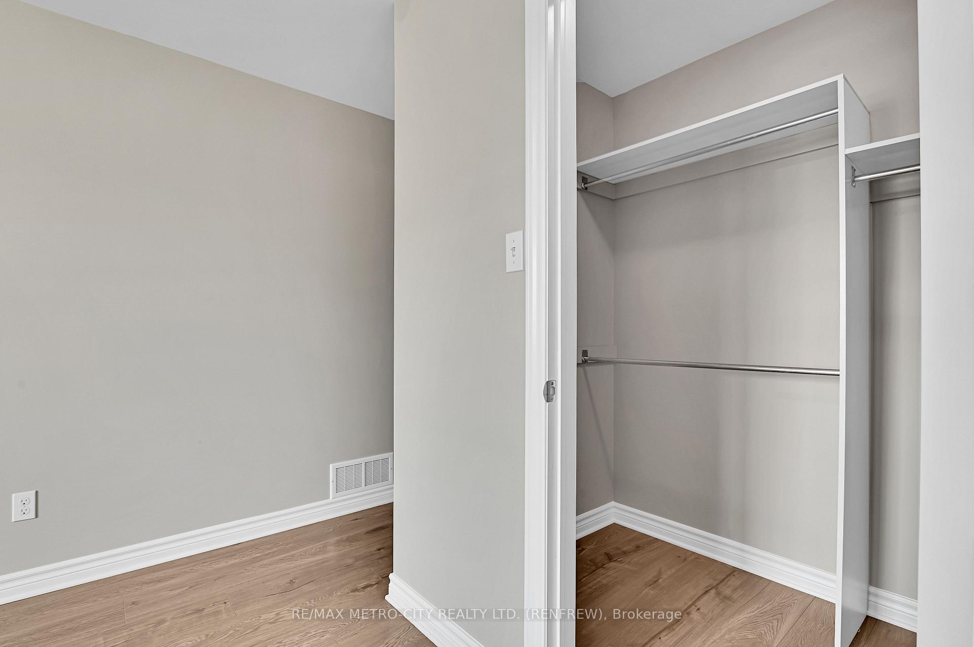 Photo 27 of 35 Otteridge Drive, Renfrew — HOMEH
