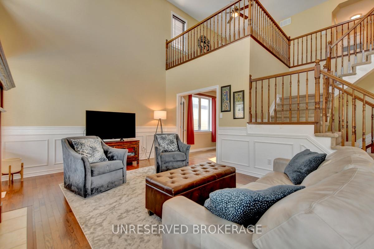 Photo 10 of 1900 Mickelberry Crescent, Ottawa, Notting Hill/Summerside — HOMEH