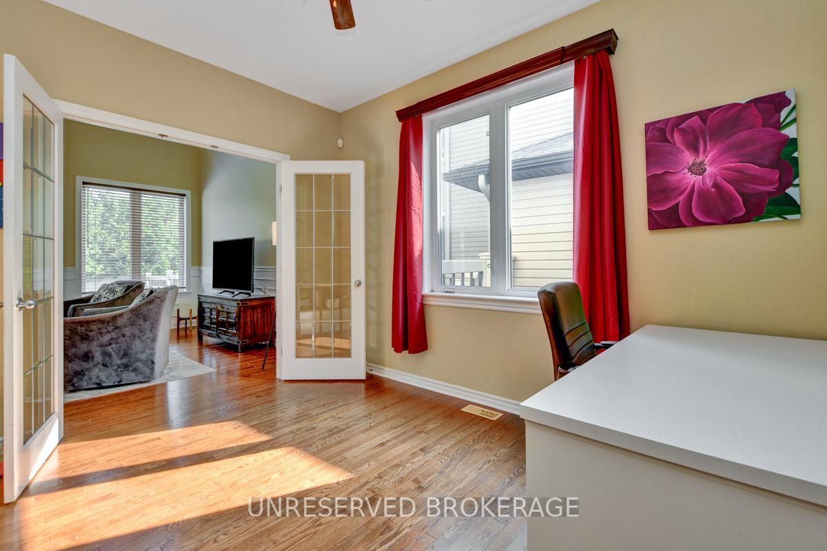 Photo 14 of 1900 Mickelberry Crescent, Ottawa, Notting Hill/Summerside — HOMEH