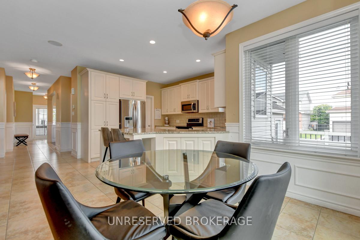 Photo 21 of 1900 Mickelberry Crescent, Ottawa, Notting Hill/Summerside — HOMEH