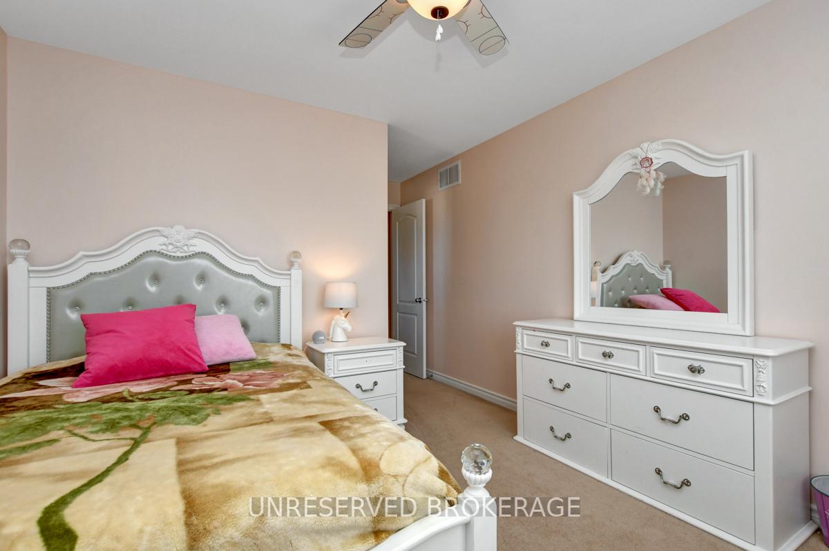 Photo 37 of 1900 Mickelberry Crescent, Ottawa, Notting Hill/Summerside — HOMEH