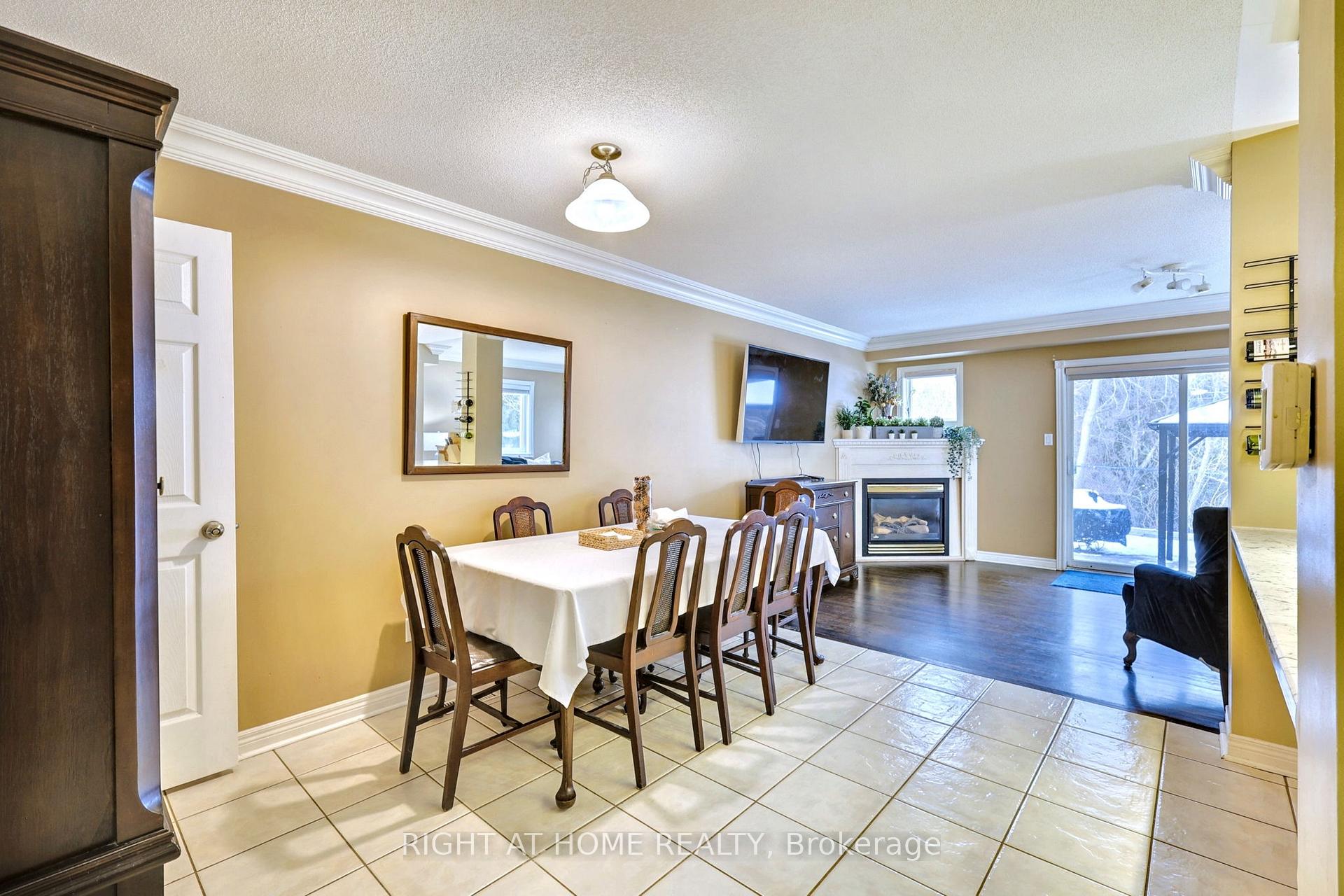 Photo 12 of 746 Swan Place, Pickering, Amberlea — HOMEH