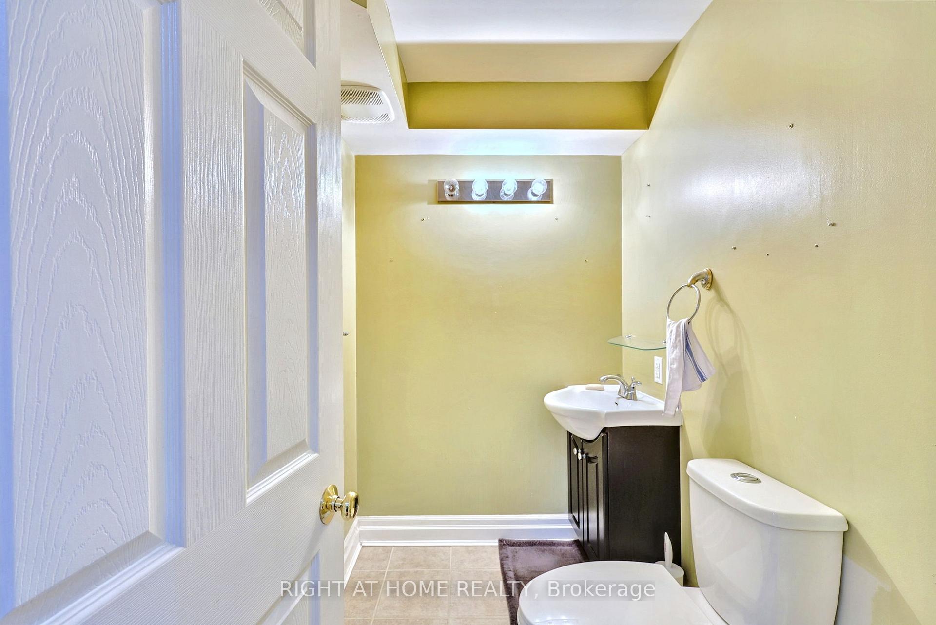 Photo 27 of 746 Swan Place, Pickering, Amberlea — HOMEH