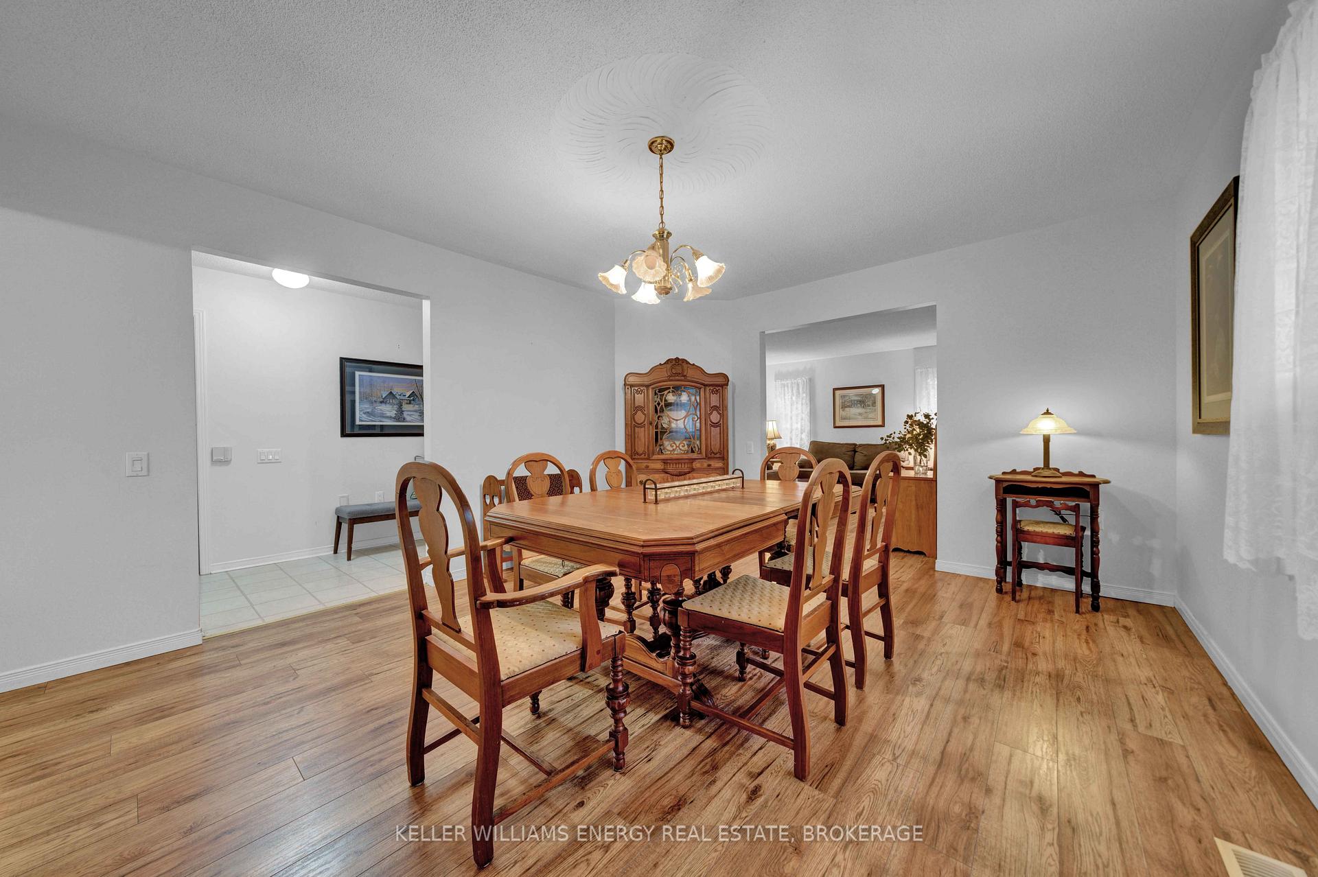 Photo 16 of 4 Heritage Drive, Prince Edward County, Wellington Ward — HOMEH