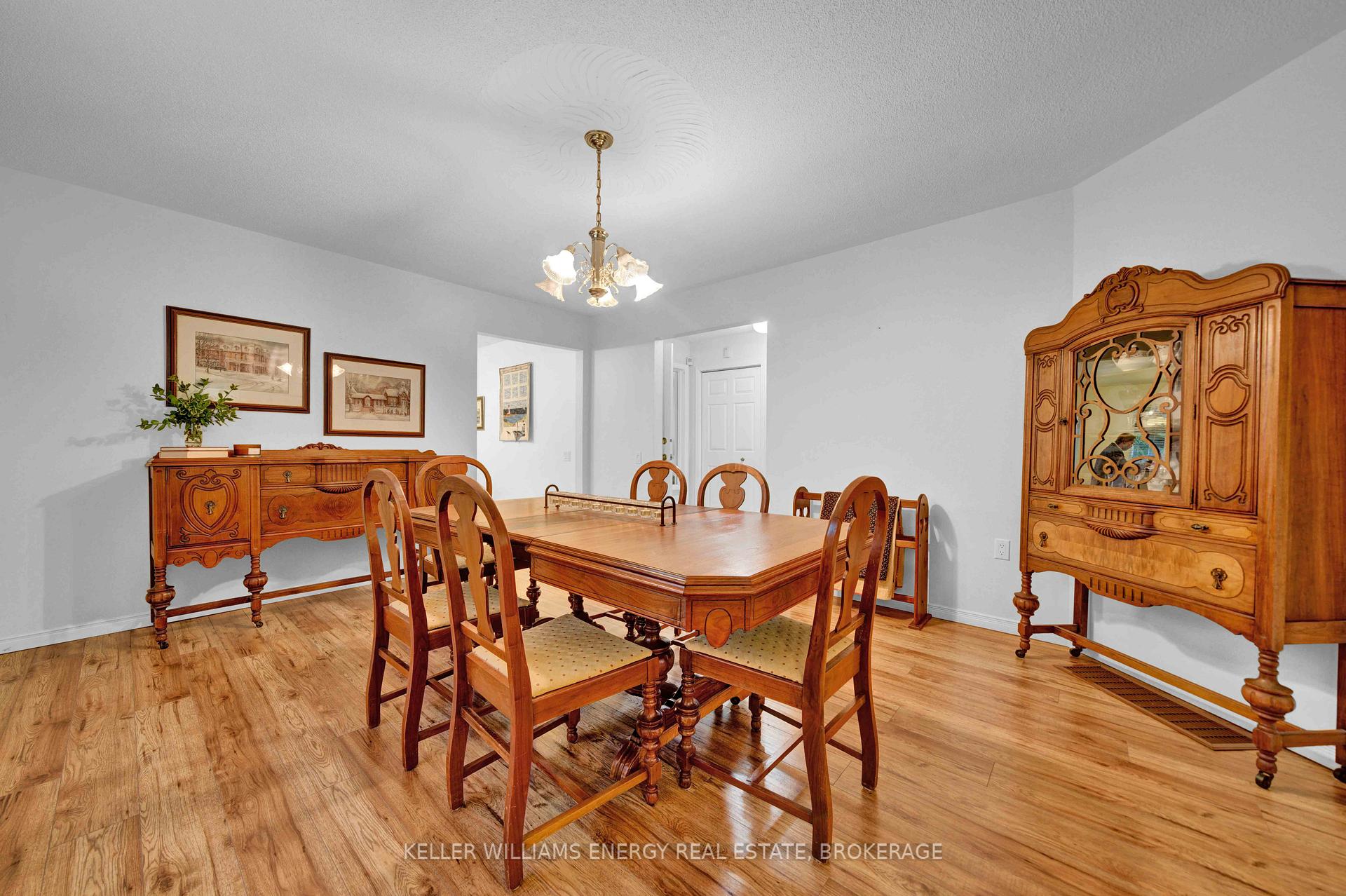 Photo 17 of 4 Heritage Drive, Prince Edward County, Wellington Ward — HOMEH