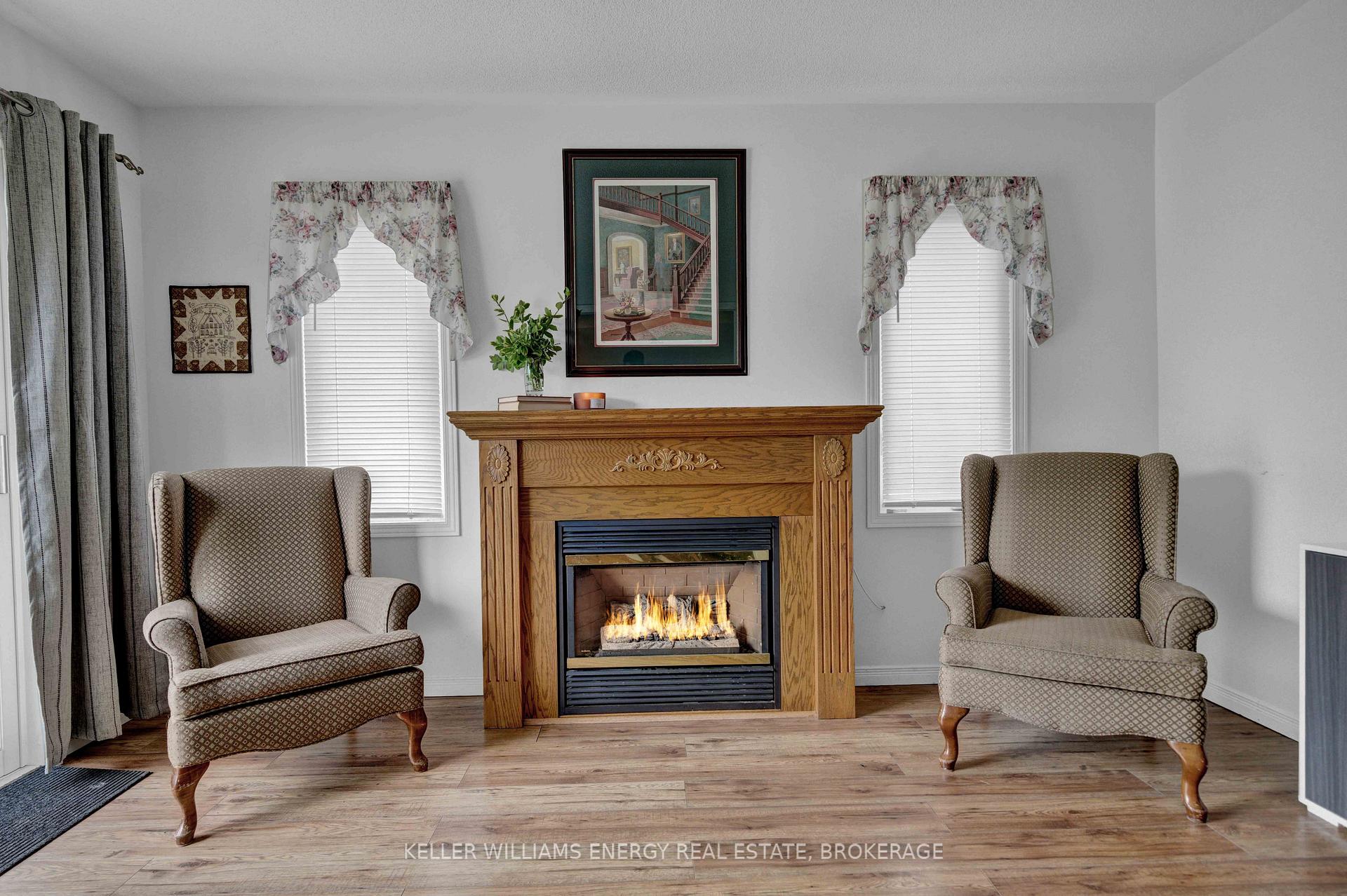 Photo 21 of 4 Heritage Drive, Prince Edward County, Wellington Ward — HOMEH
