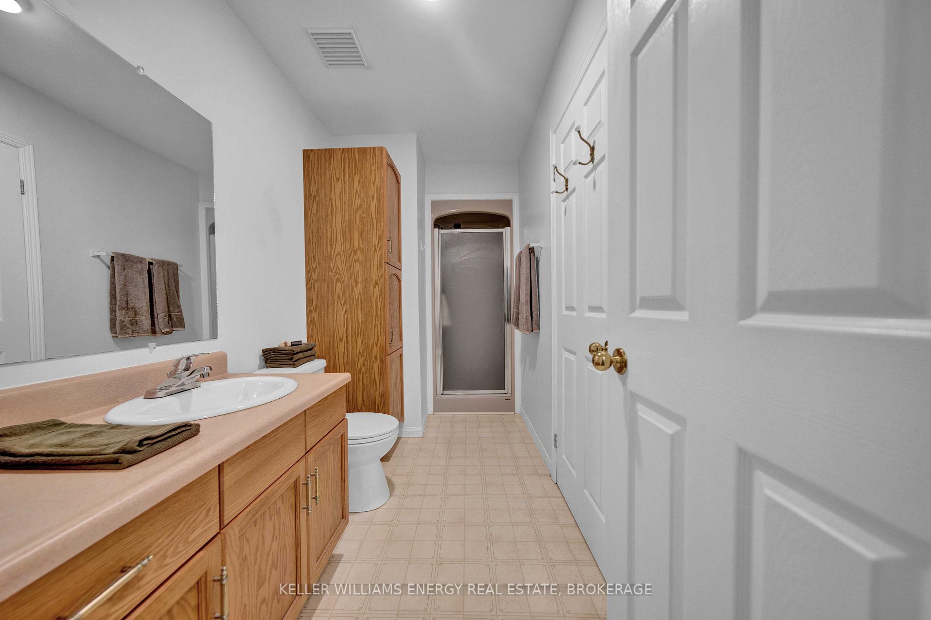 Photo 33 of 4 Heritage Drive, Prince Edward County, Wellington Ward — HOMEH