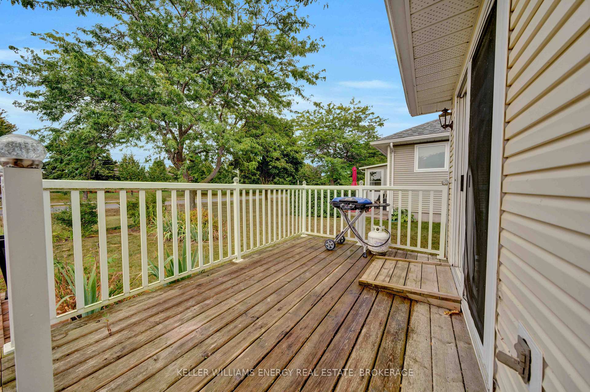 Photo 37 of 4 Heritage Drive, Prince Edward County, Wellington Ward — HOMEH