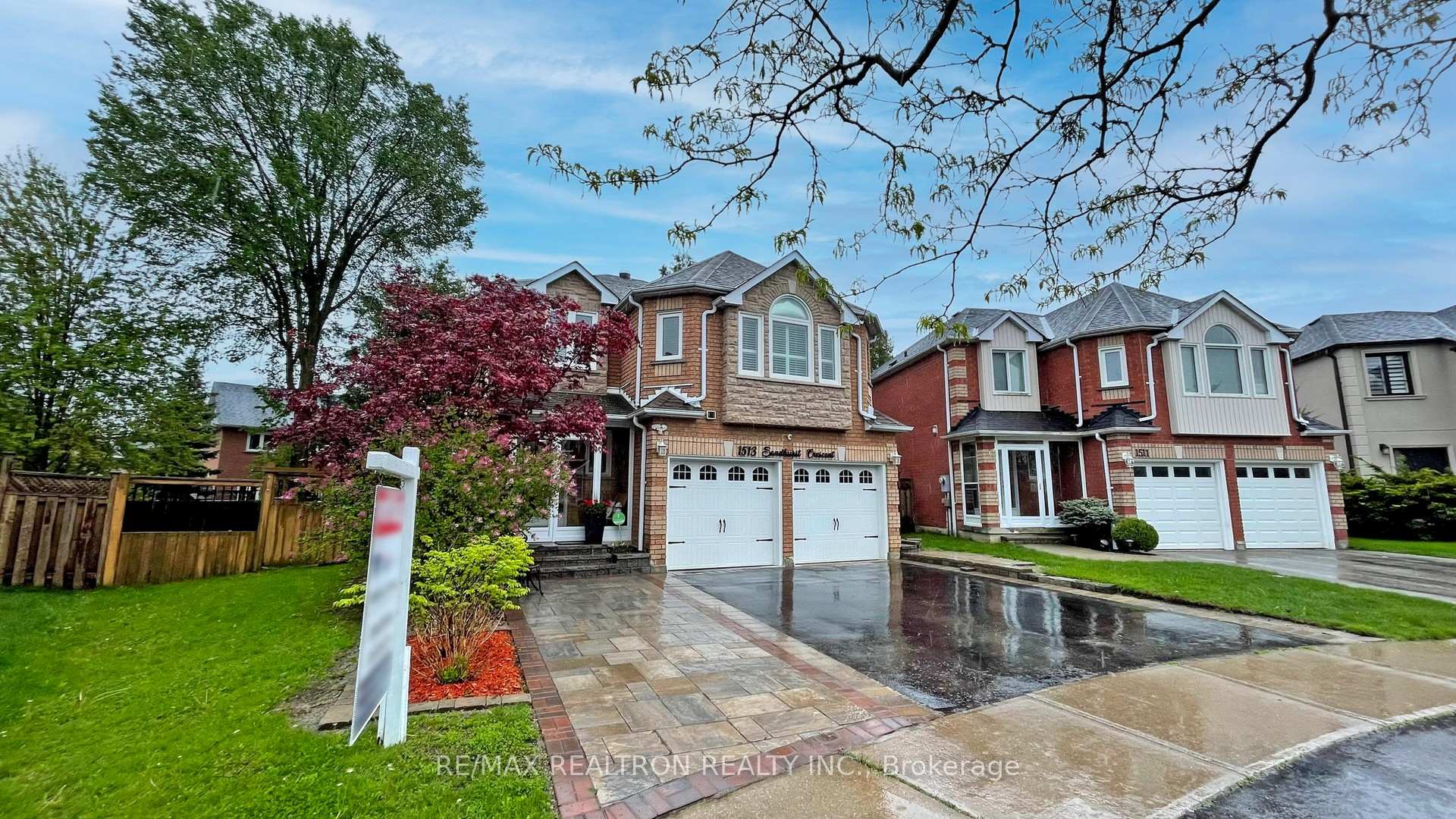 Photo 3 of 1513 Sandhurst Crescent, Pickering, Highbush — HOMEH