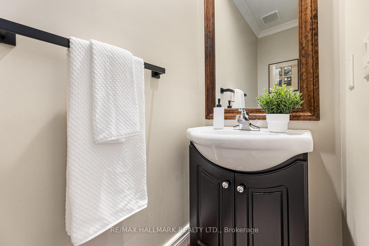 Photo 9 of 105 Secord Street, Pickering, Highbush — HOMEH