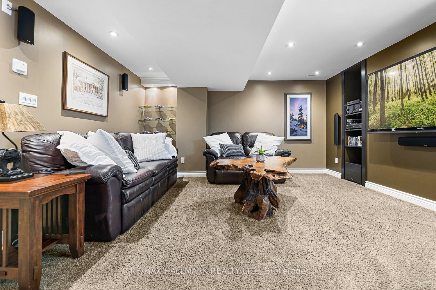 Photo 35 of 105 Secord Street, Pickering, Highbush — HOMEH