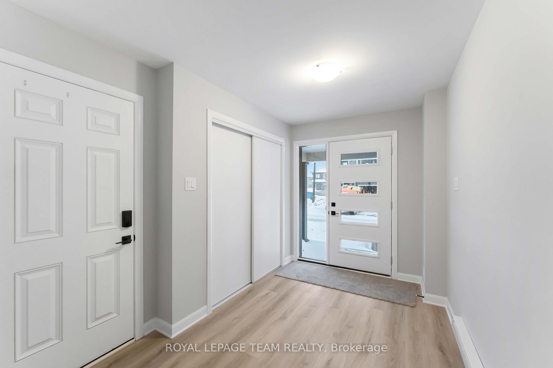 Photo 3 of 610 Esteem Way, Ottawa, Avalon West — HOMEH