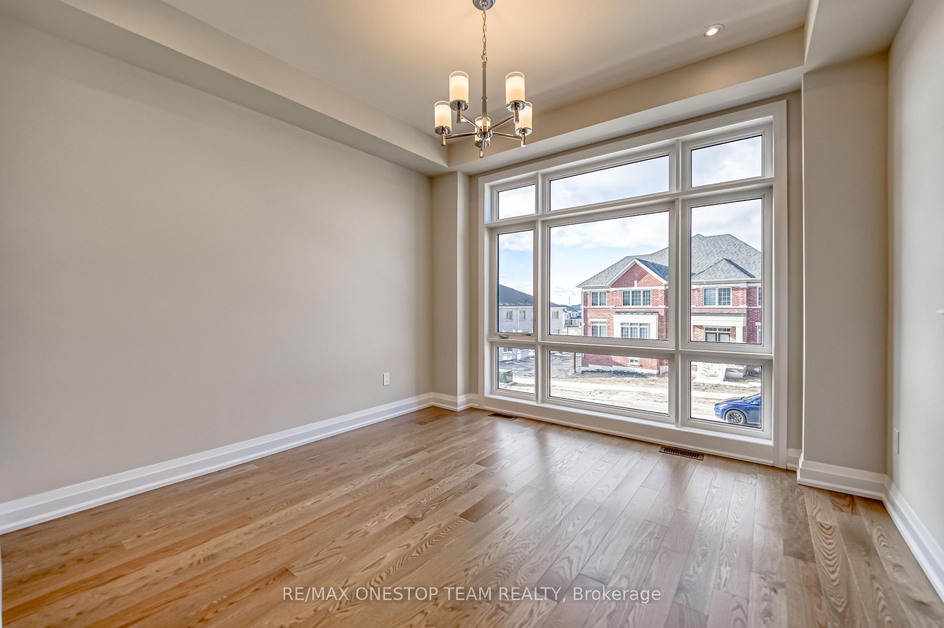 Photo 5 of 2831 Albatross Way, Pickering, Rural Pickering — HOMEH
