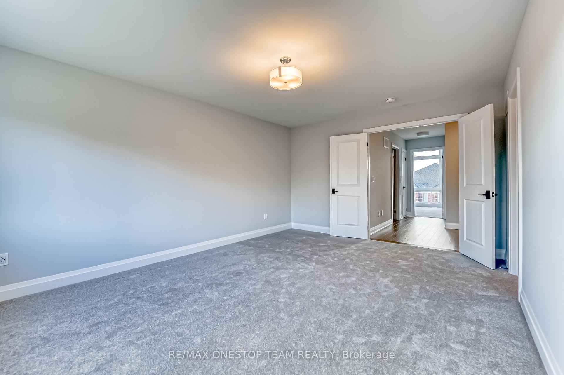 Photo 18 of 2831 Albatross Way, Pickering, Rural Pickering — HOMEH