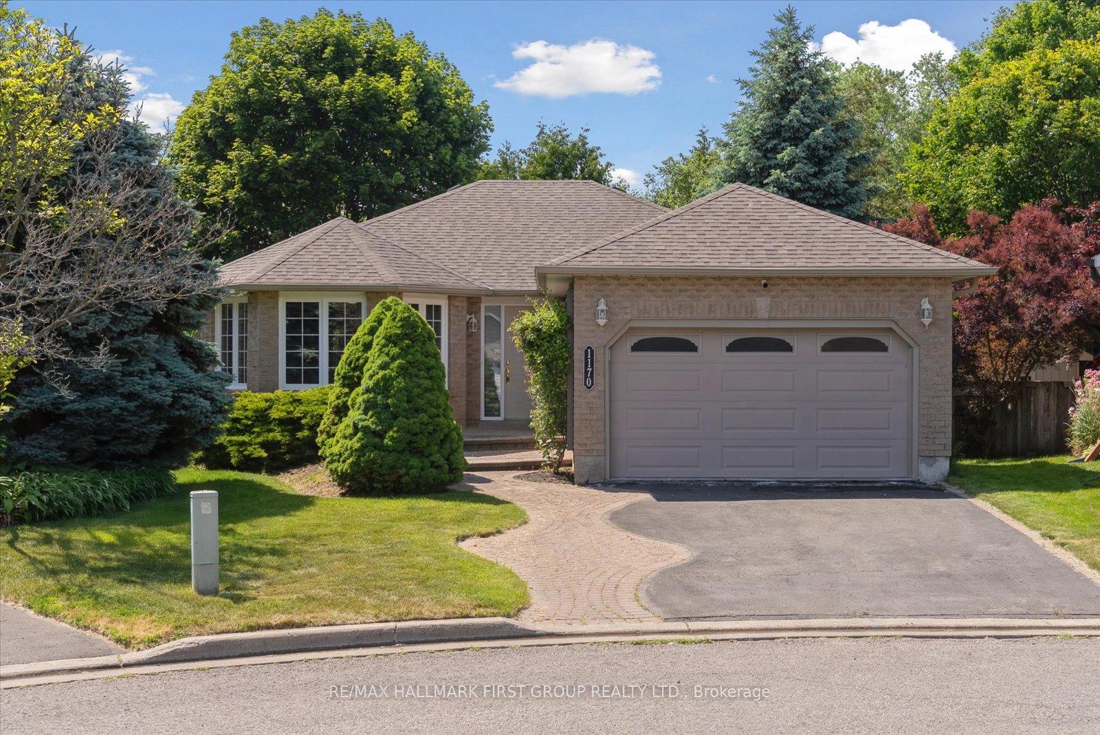 Photo 2 of 1170 Snowberry Court, Oshawa, Pinecrest — HOMEH
