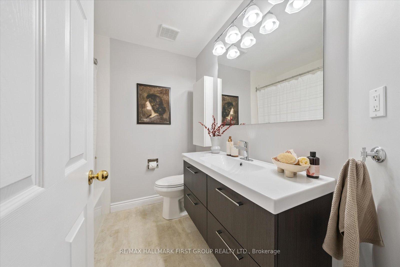 Photo 23 of 1170 Snowberry Court, Oshawa, Pinecrest — HOMEH
