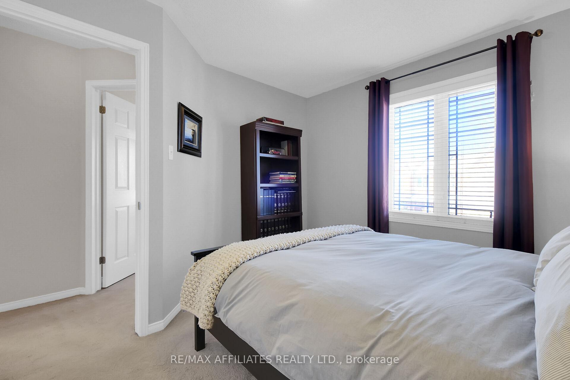 Photo 21 of 1062 Candlewood Street, Ottawa, Avalon East — HOMEH