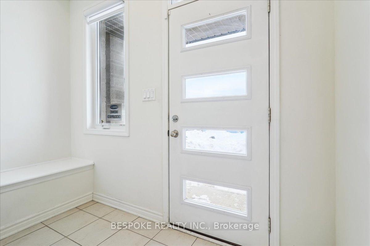 Photo 3 of 3203 Chimney Swift Crescent, Pickering, Rural Pickering — HOMEH