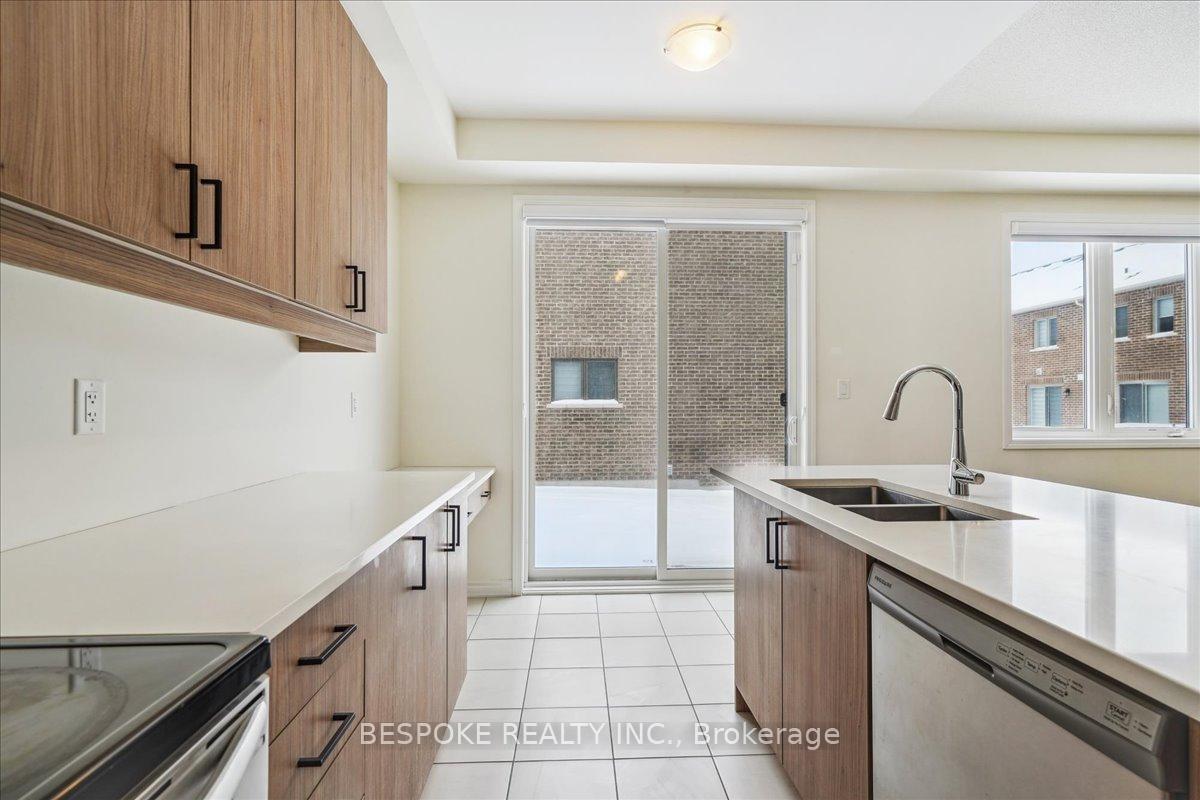 Photo 14 of 3203 Chimney Swift Crescent, Pickering, Rural Pickering — HOMEH