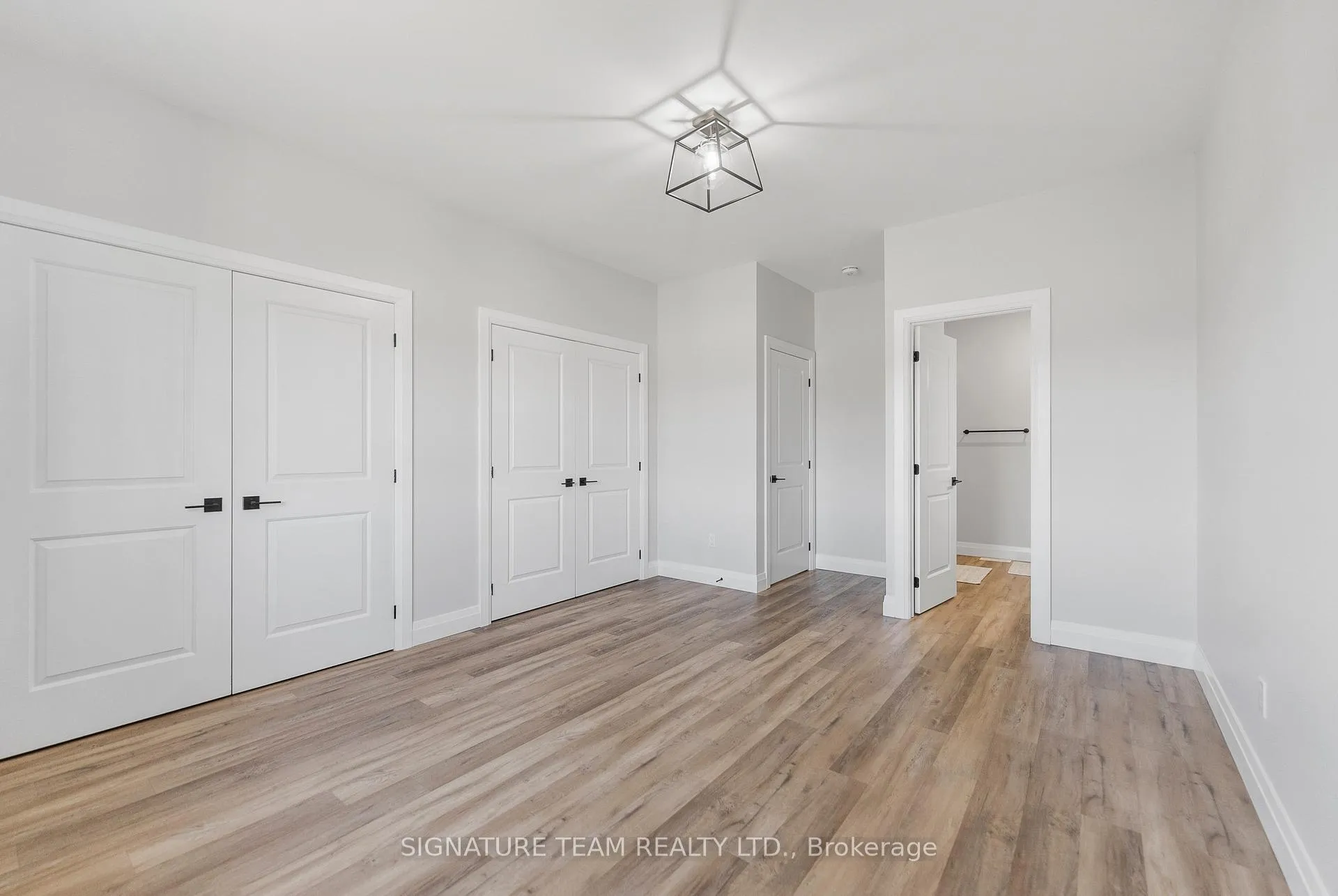 Photo 16 of 311 Forestview Crescent, Renfrew — HOMEH