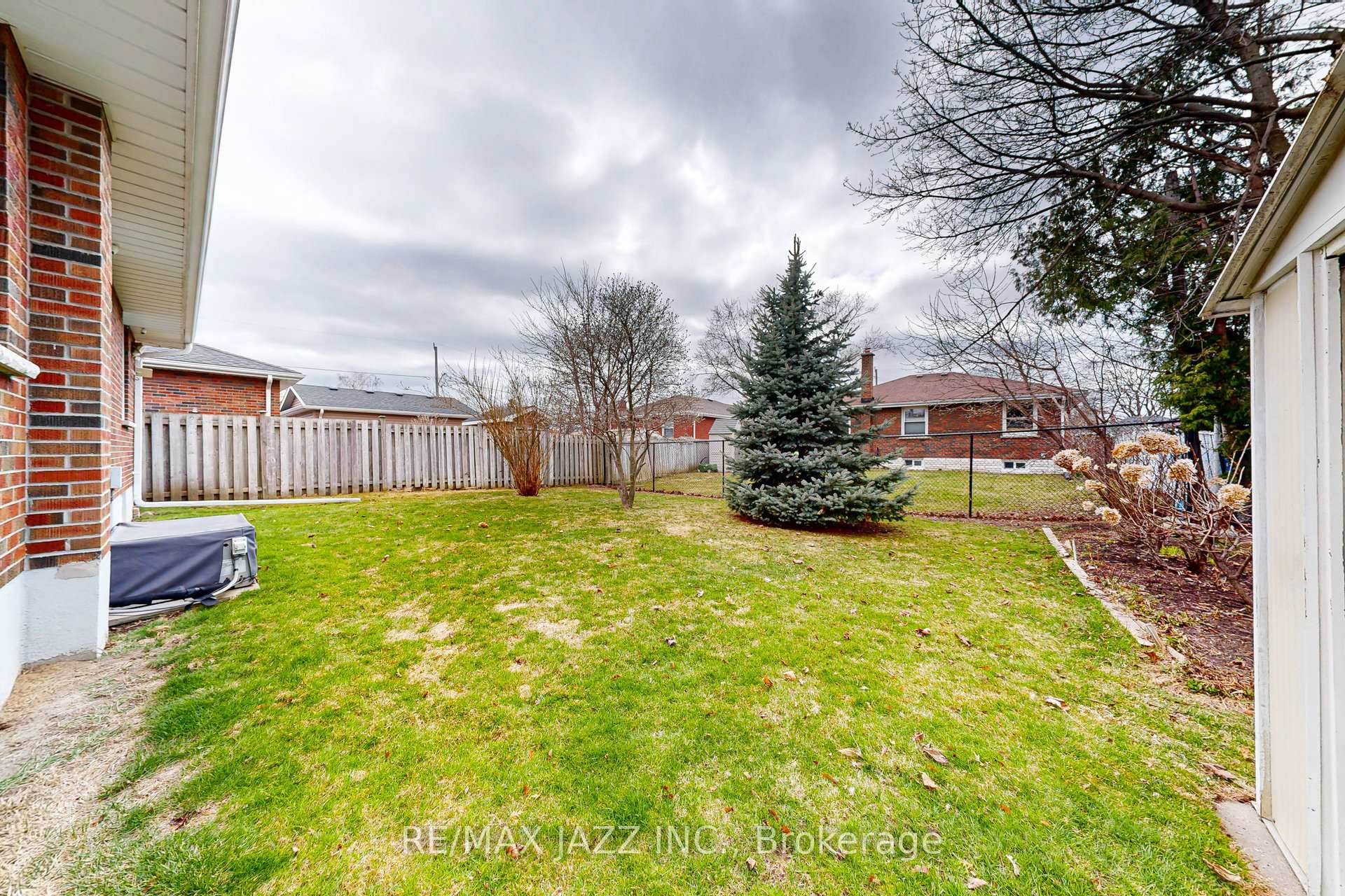 Photo 36 of 148 Easthaven Street, Oshawa, Eastdale — HOMEH