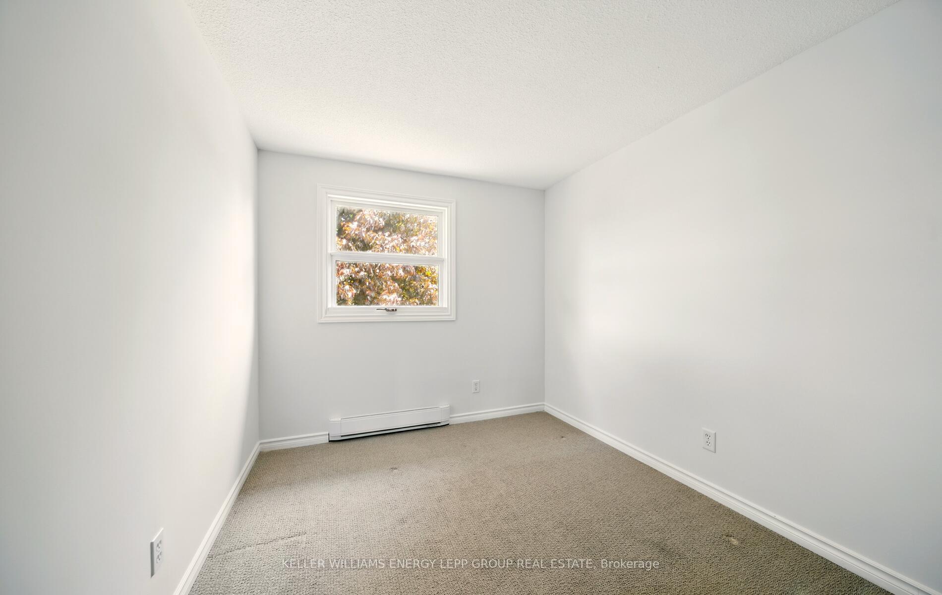 Photo 37 of 539 Dorchester Drive, Oshawa, Vanier — HOMEH