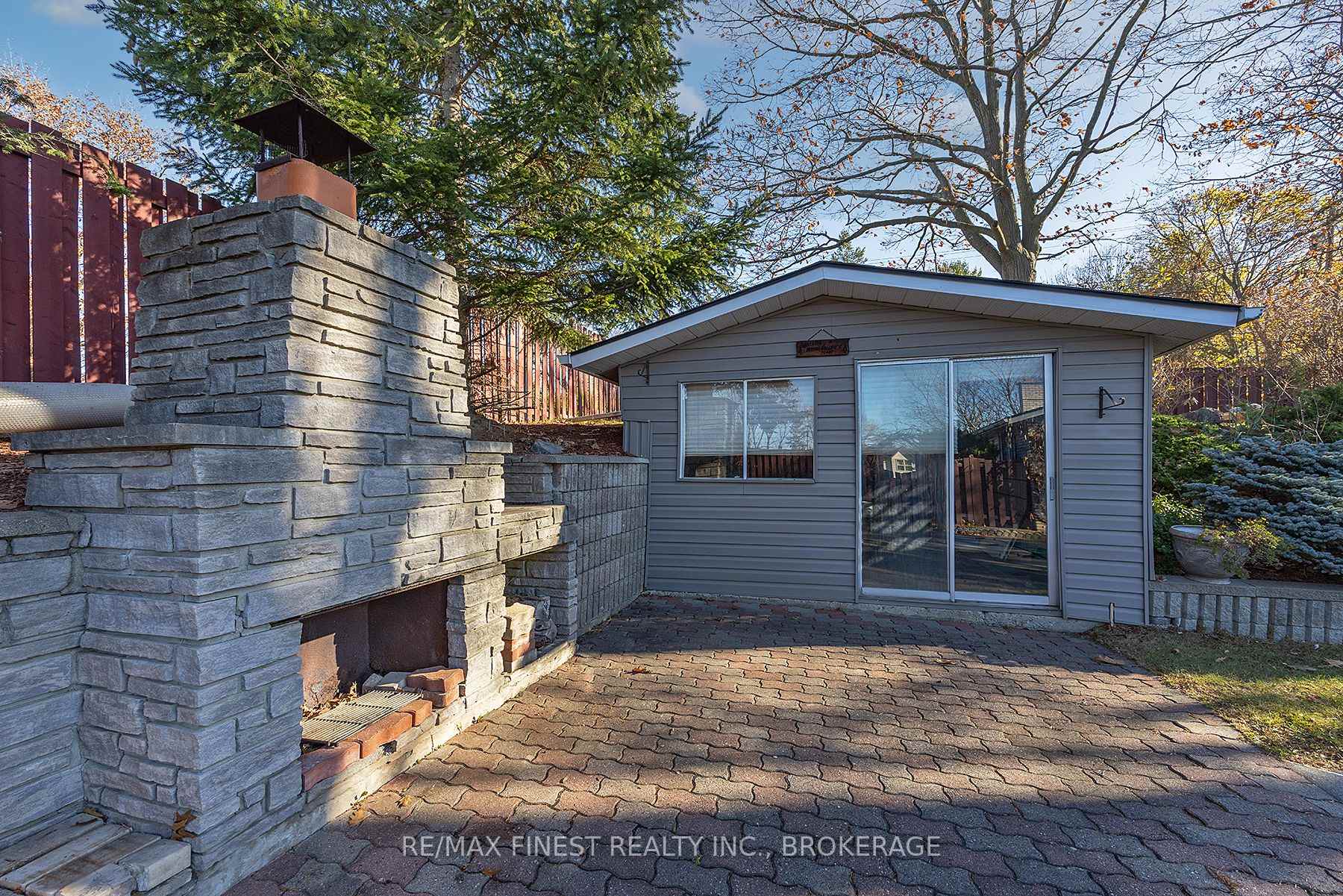 Photo 8 of 772 Hillside Drive, Kingston, South of Taylor-Kidd Blvd — HOMEH