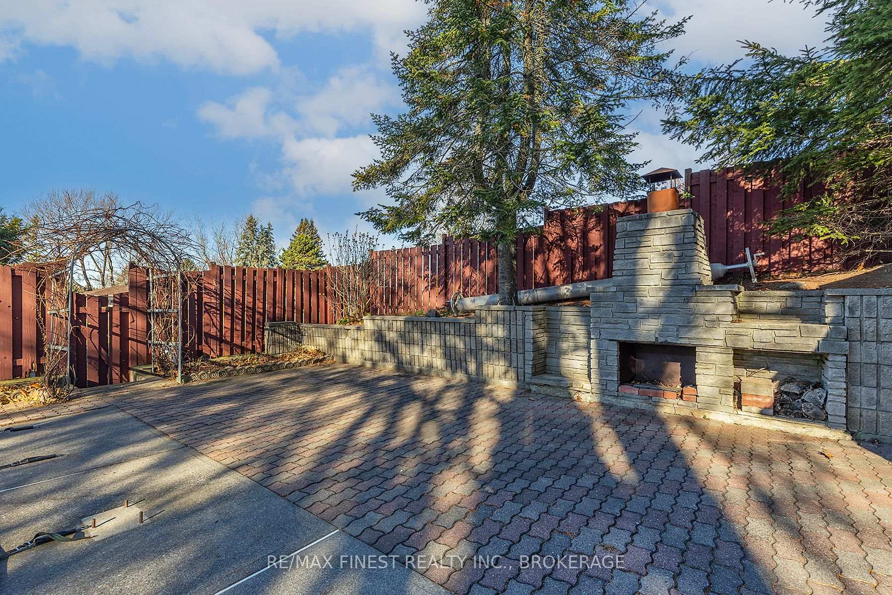 Photo 11 of 772 Hillside Drive, Kingston, South of Taylor-Kidd Blvd — HOMEH