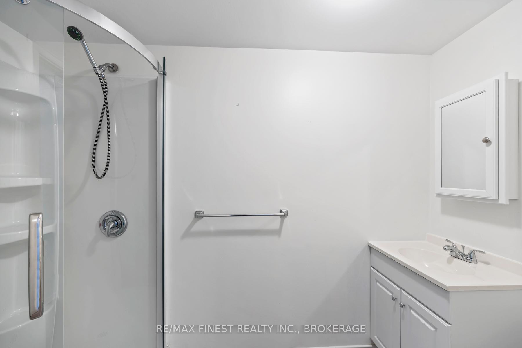 Photo 37 of 772 Hillside Drive, Kingston, South of Taylor-Kidd Blvd — HOMEH