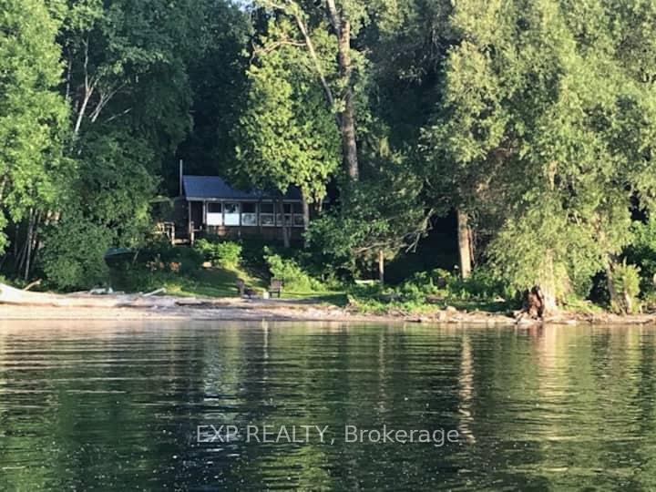 Photo 1 of 1119 County Rd 7, Prince Edward County, North Marysburg Ward — HOMEH