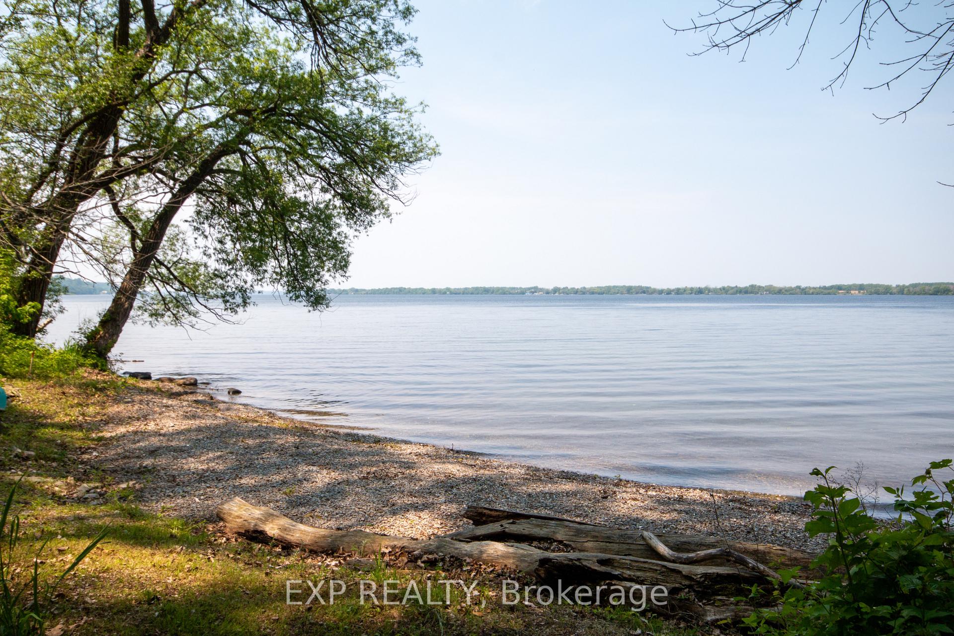 Photo 10 of 1119 County Rd 7, Prince Edward County, North Marysburg Ward — HOMEH