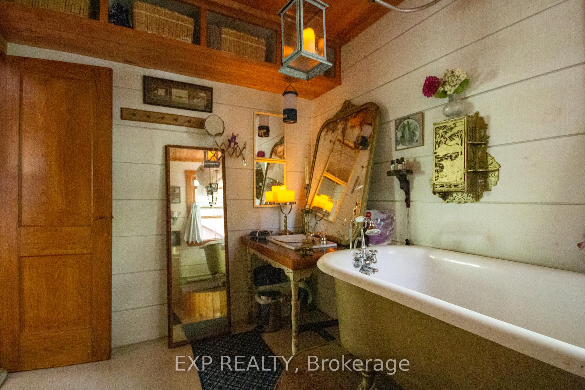 Photo 34 of 1119 County Rd 7, Prince Edward County, North Marysburg Ward — HOMEH