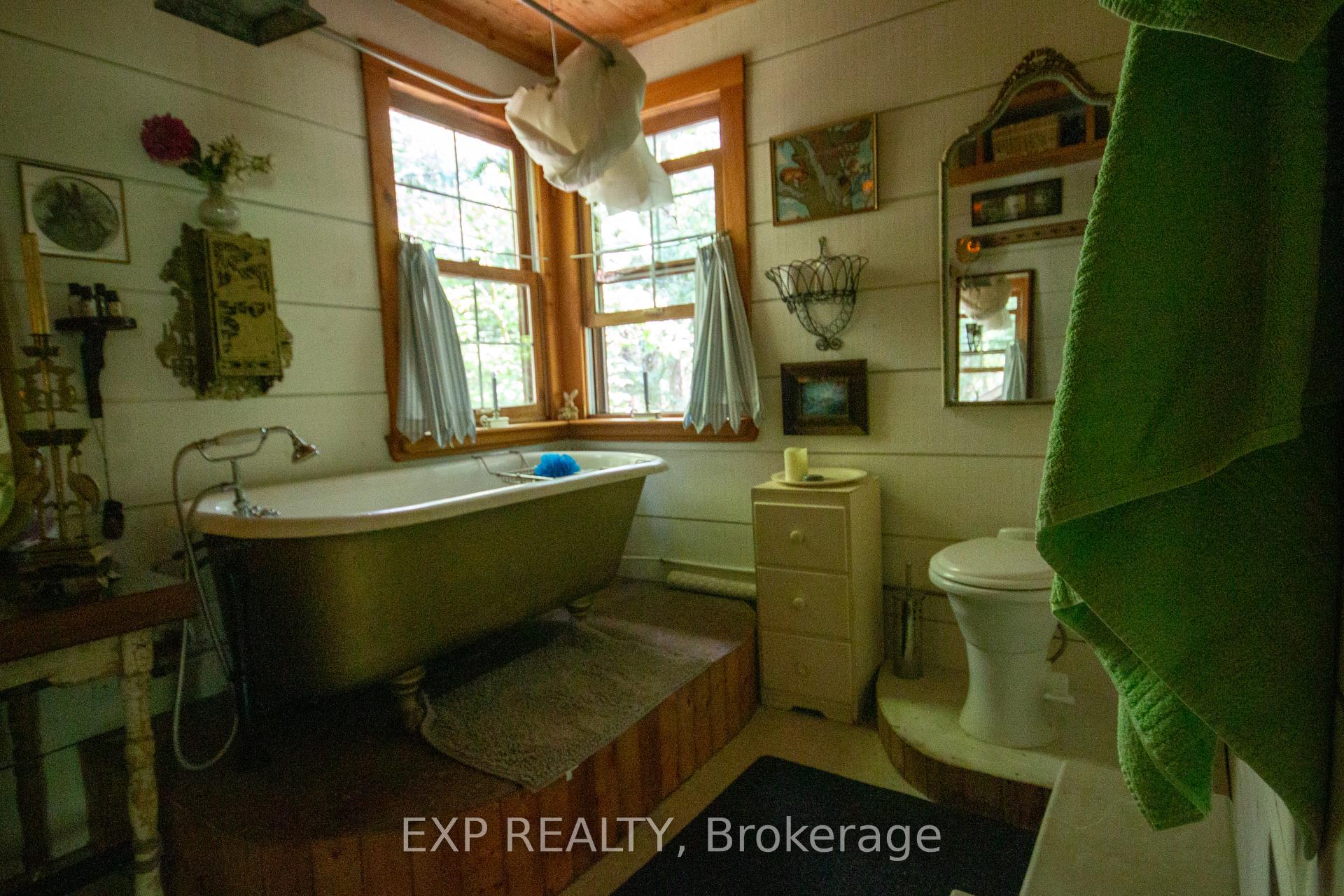 Photo 36 of 1119 County Rd 7, Prince Edward County, North Marysburg Ward — HOMEH