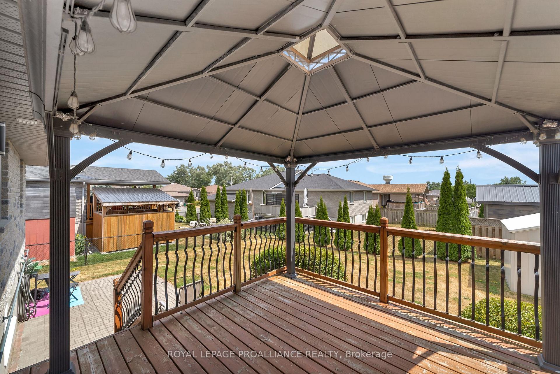 Photo 28 of 41 Ridgeview Lane, Quinte West, Sidney Ward — HOMEH