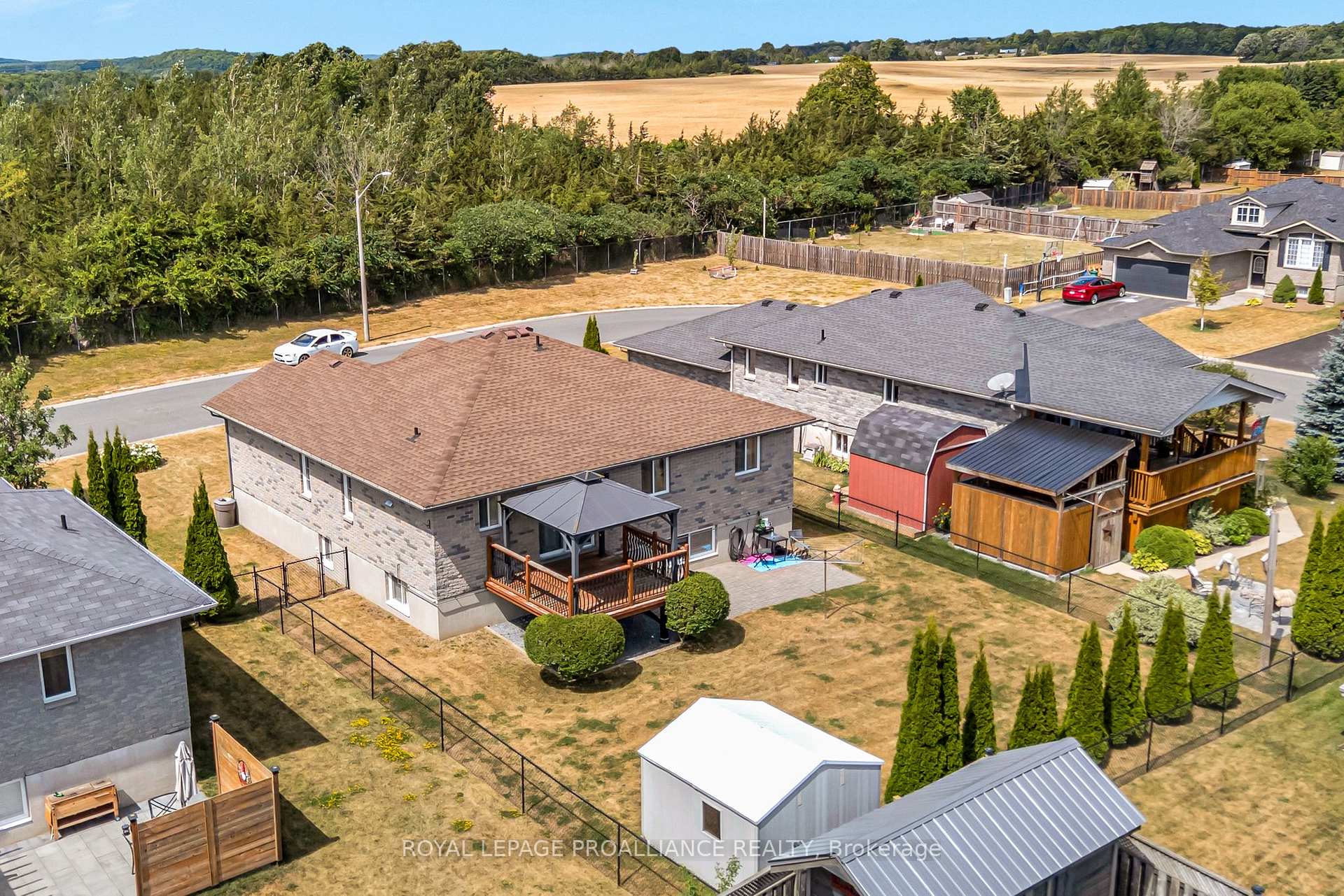 Photo 36 of 41 Ridgeview Lane, Quinte West, Sidney Ward — HOMEH