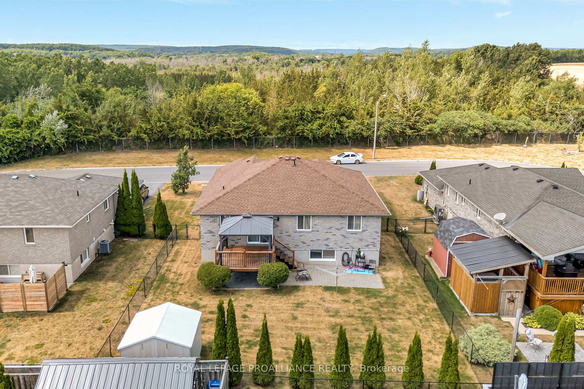 Photo 37 of 41 Ridgeview Lane, Quinte West, Sidney Ward — HOMEH