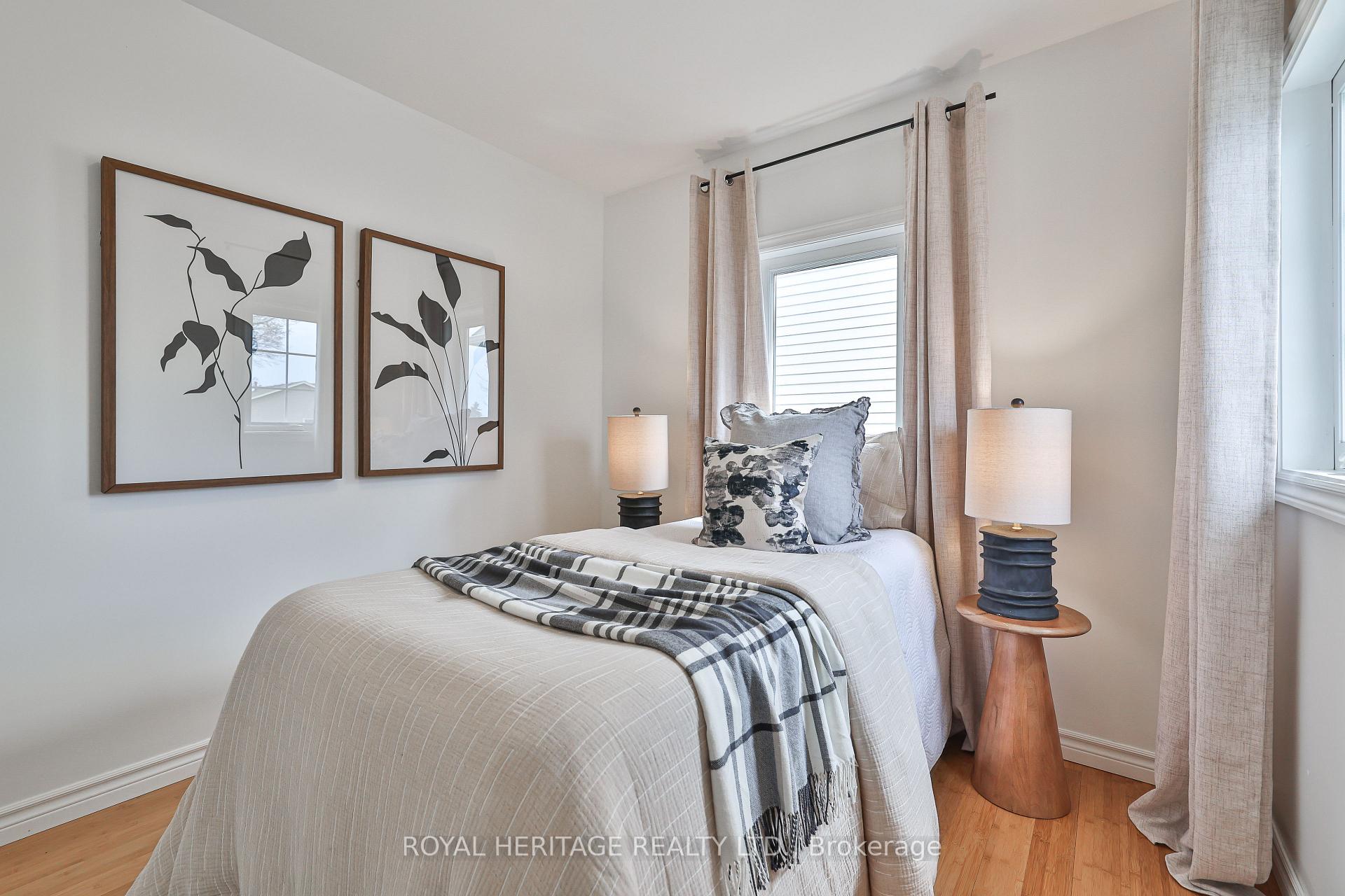 Photo 41 of 1131 Harvest Drive, Pickering, Liverpool — HOMEH