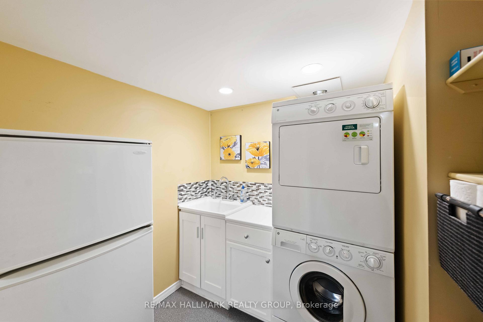 Photo 27 of 602 Wilkie Drive, Ottawa, Fallingbrook/Pineridge — HOMEH