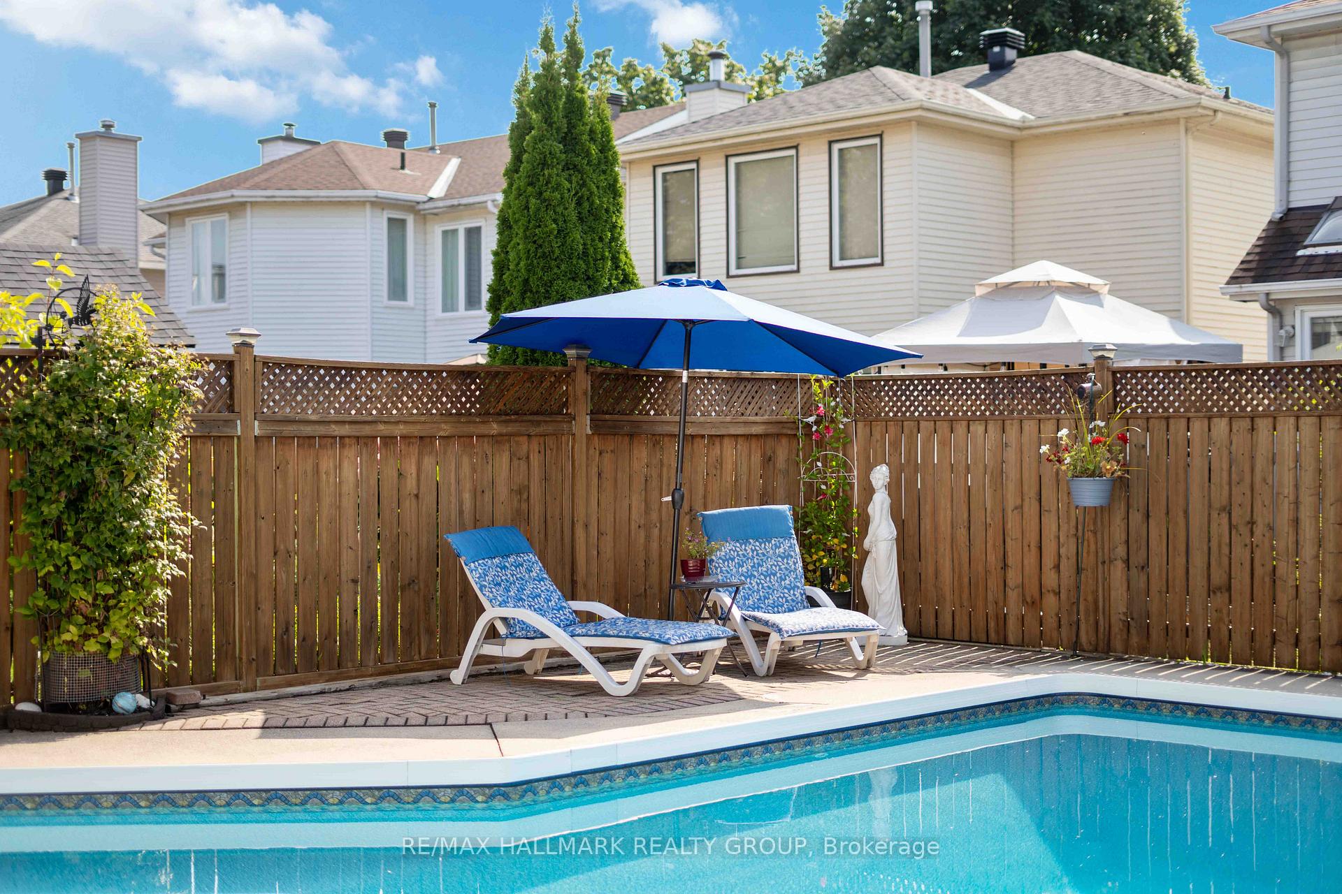 Photo 32 of 602 Wilkie Drive, Ottawa, Fallingbrook/Pineridge — HOMEH