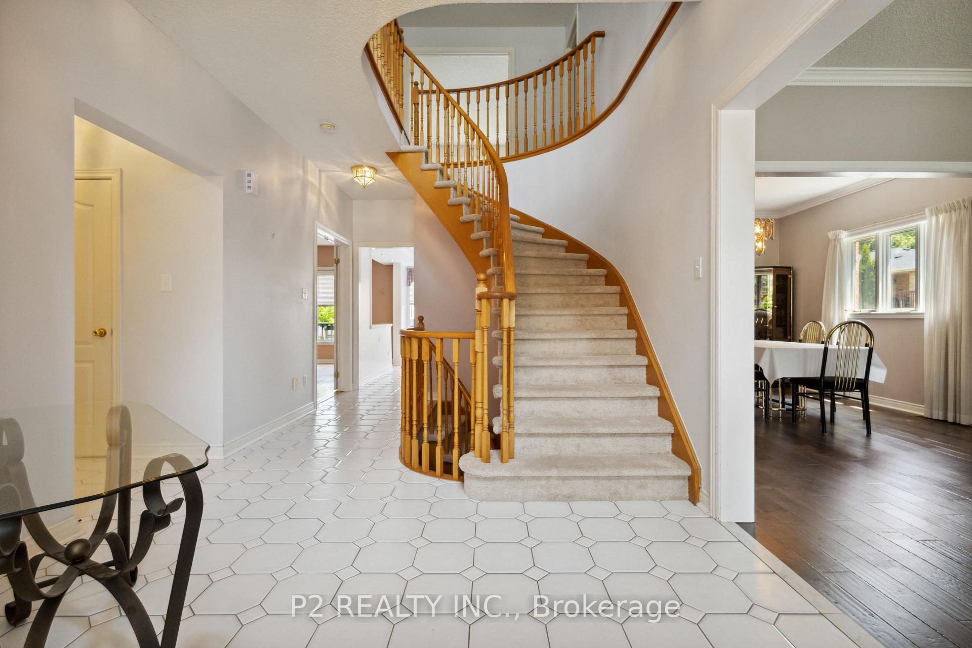 Photo 3 of 1007 Lytton Court, Pickering, Rosebank — HOMEH