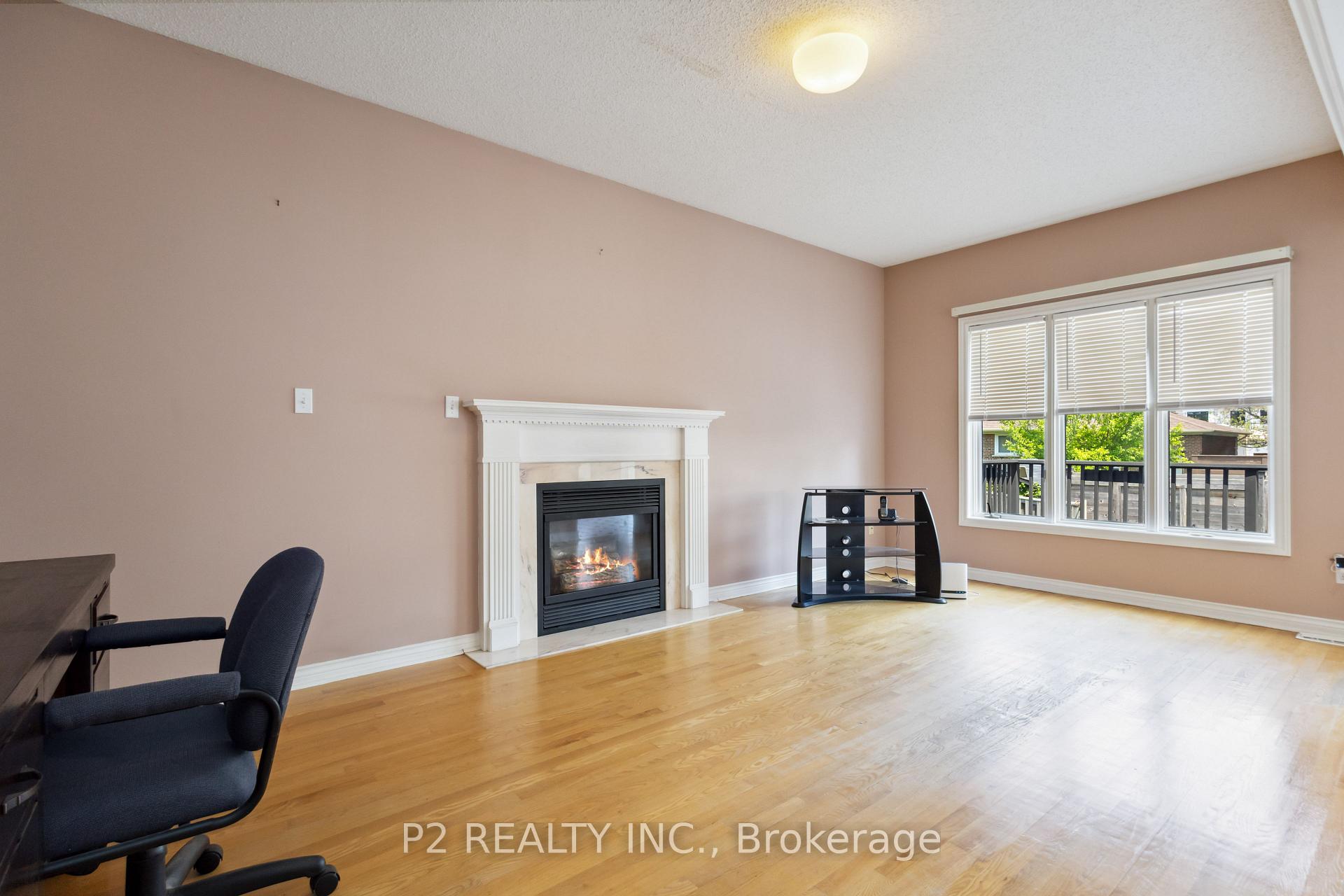 Photo 7 of 1007 Lytton Court, Pickering, Rosebank — HOMEH