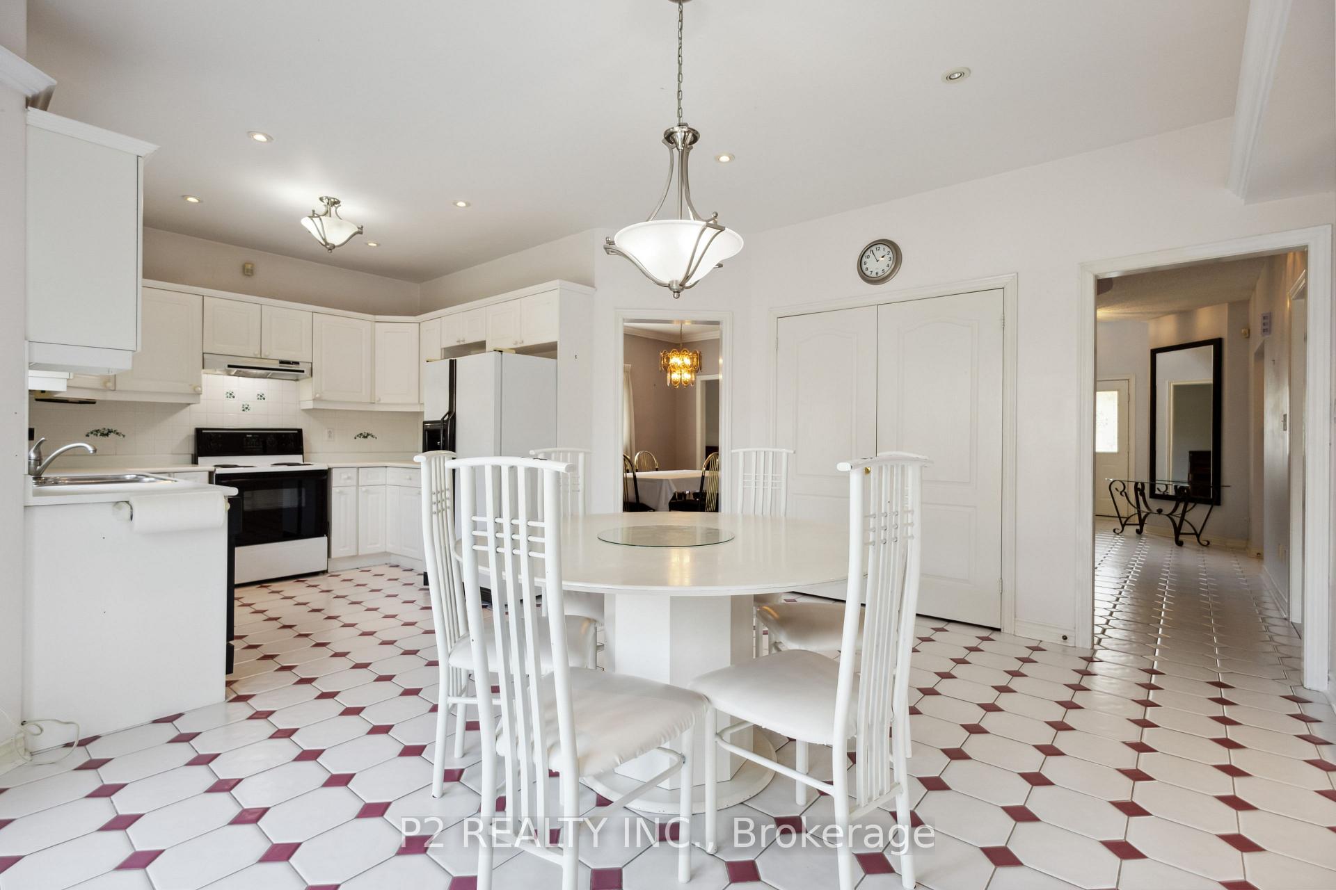 Photo 13 of 1007 Lytton Court, Pickering, Rosebank — HOMEH