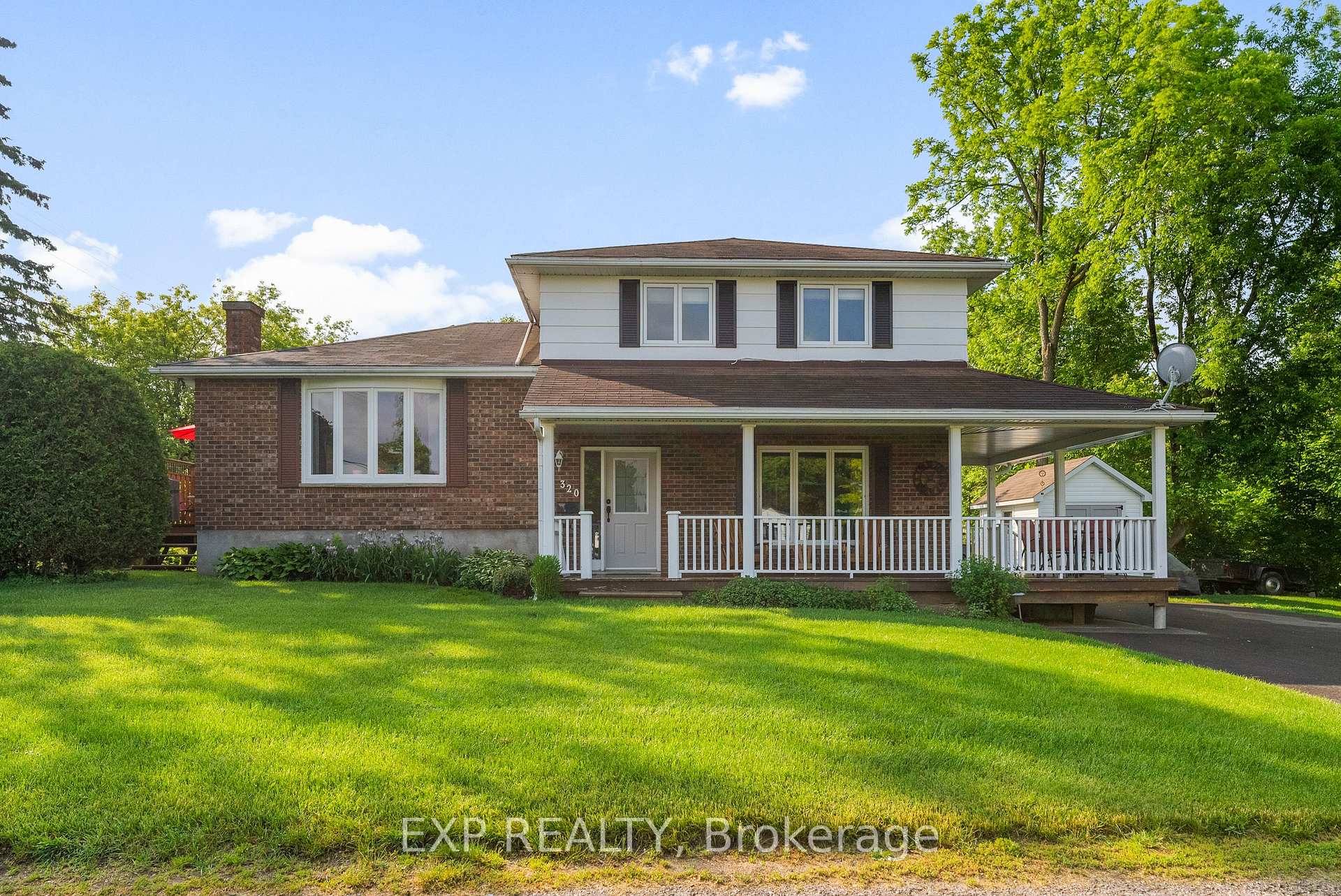 Photo 1 of 320 Francis Street, Renfrew — HOMEH