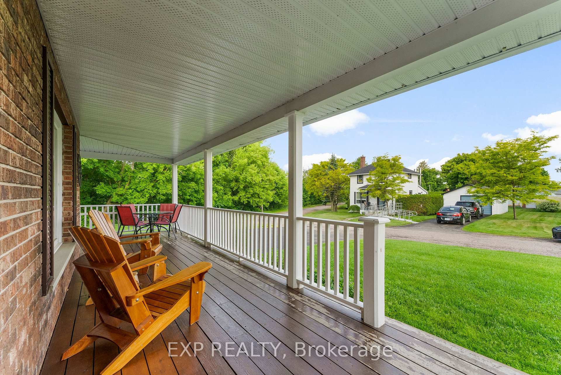 Photo 5 of 320 Francis Street, Renfrew — HOMEH