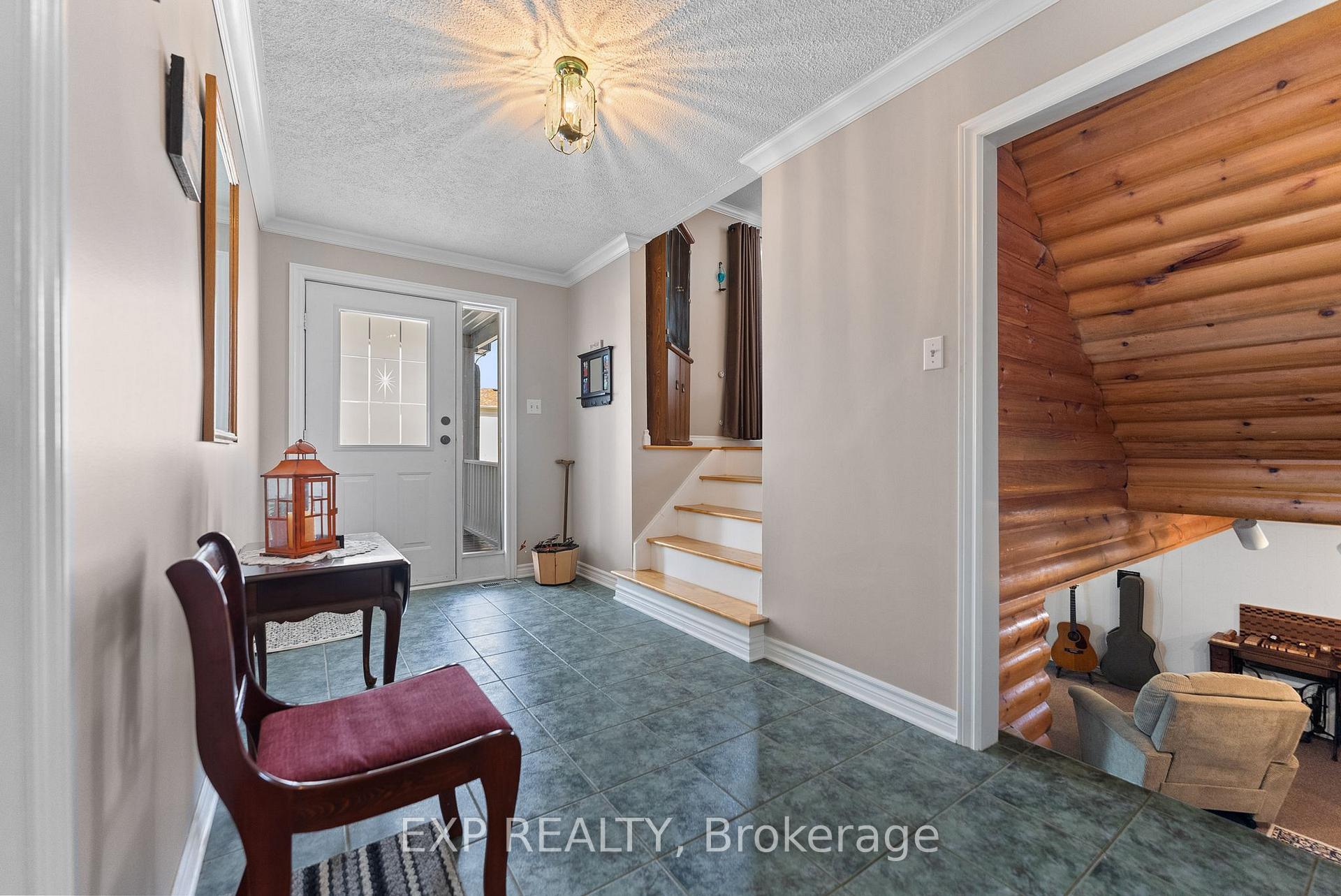 Photo 27 of 320 Francis Street, Renfrew — HOMEH