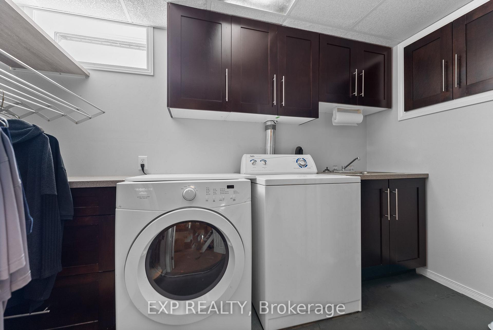 Photo 36 of 320 Francis Street, Renfrew — HOMEH