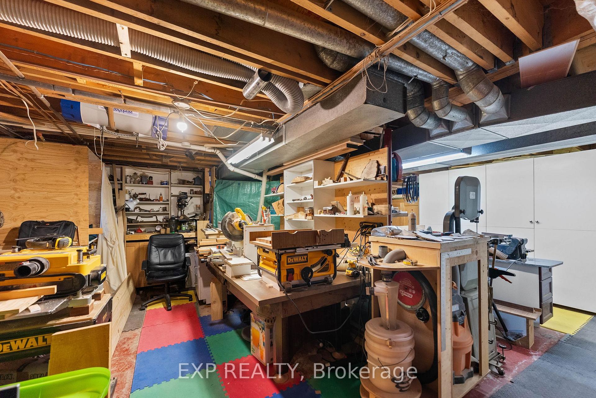 Photo 48 of 320 Francis Street, Renfrew — HOMEH