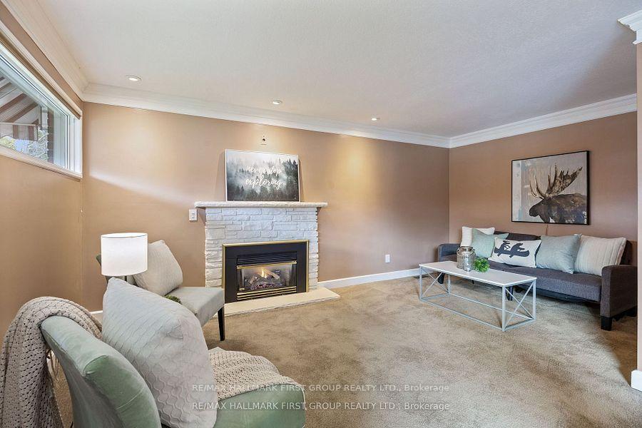 Photo 9 of 526 Juliana Drive, Oshawa, O'Neill — HOMEH