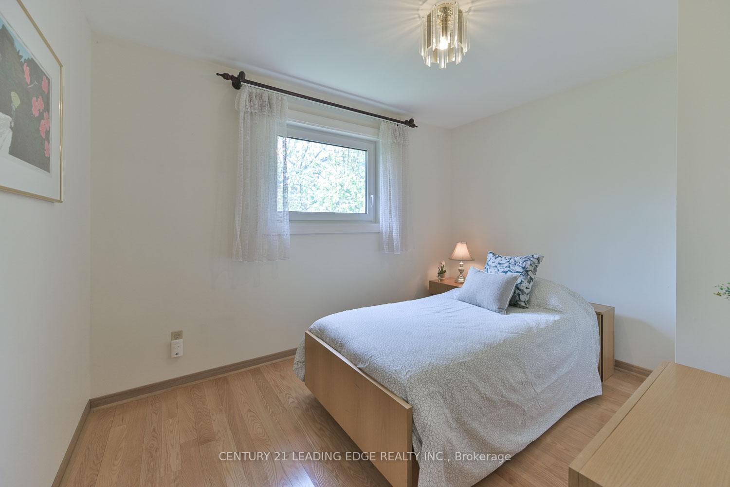 Photo 17 of 784 Batory Avenue, Pickering, West Shore — HOMEH