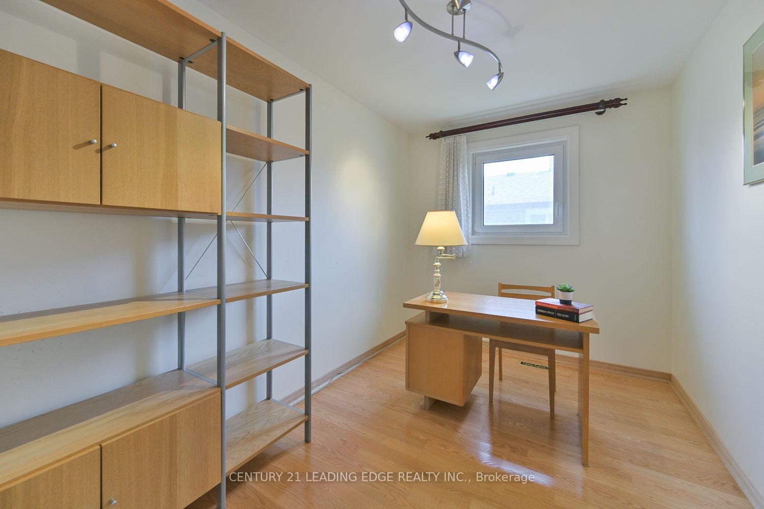 Photo 18 of 784 Batory Avenue, Pickering, West Shore — HOMEH